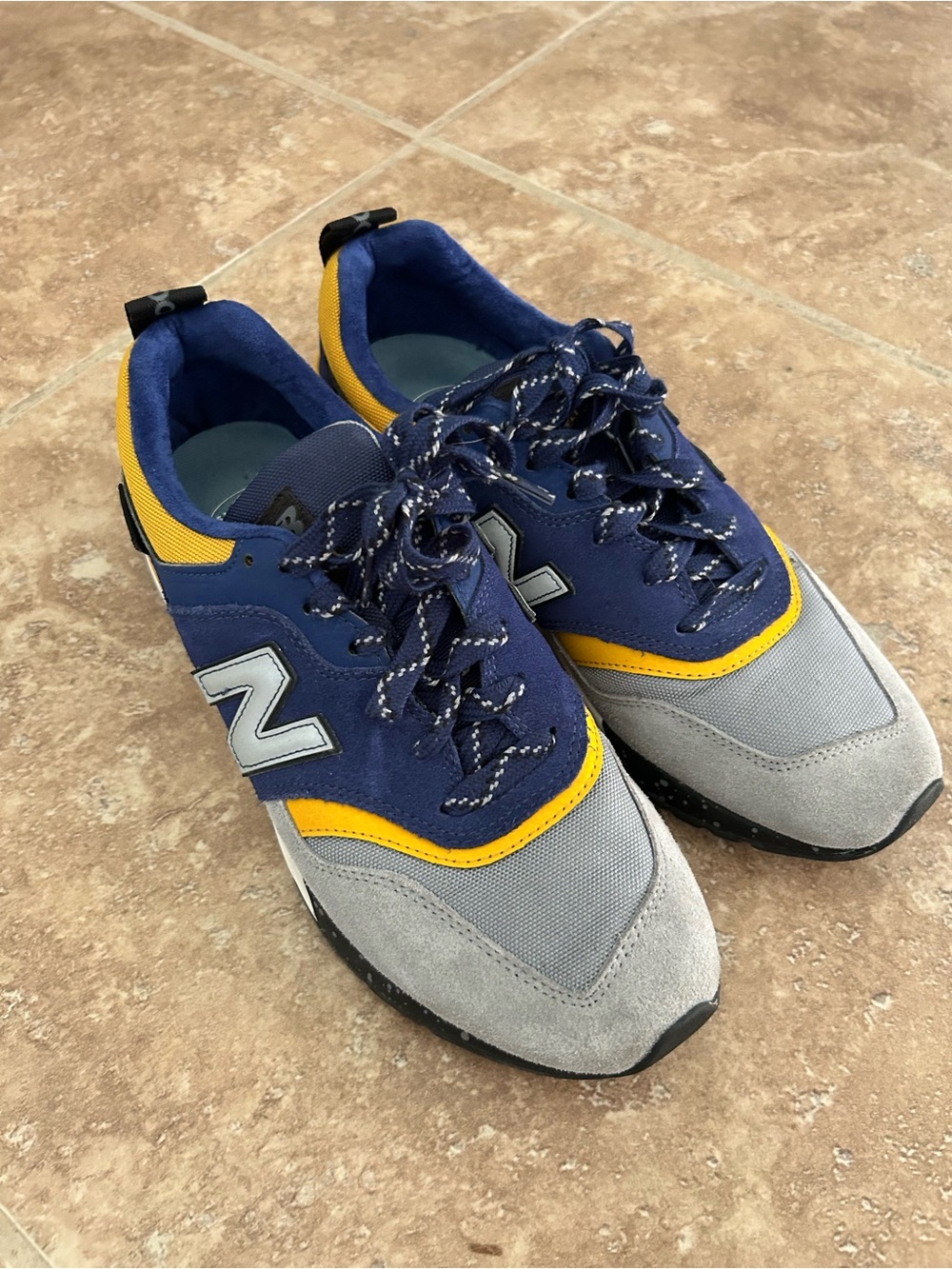 New Balance Men’s Navy, Gray & Yellow Athletic Sneakers